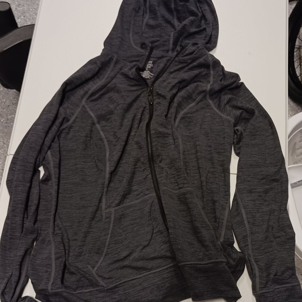 Torrid Happy Camper Jacket Size 0x Gray Marled Stretch Hood Zipper Sweatshirt